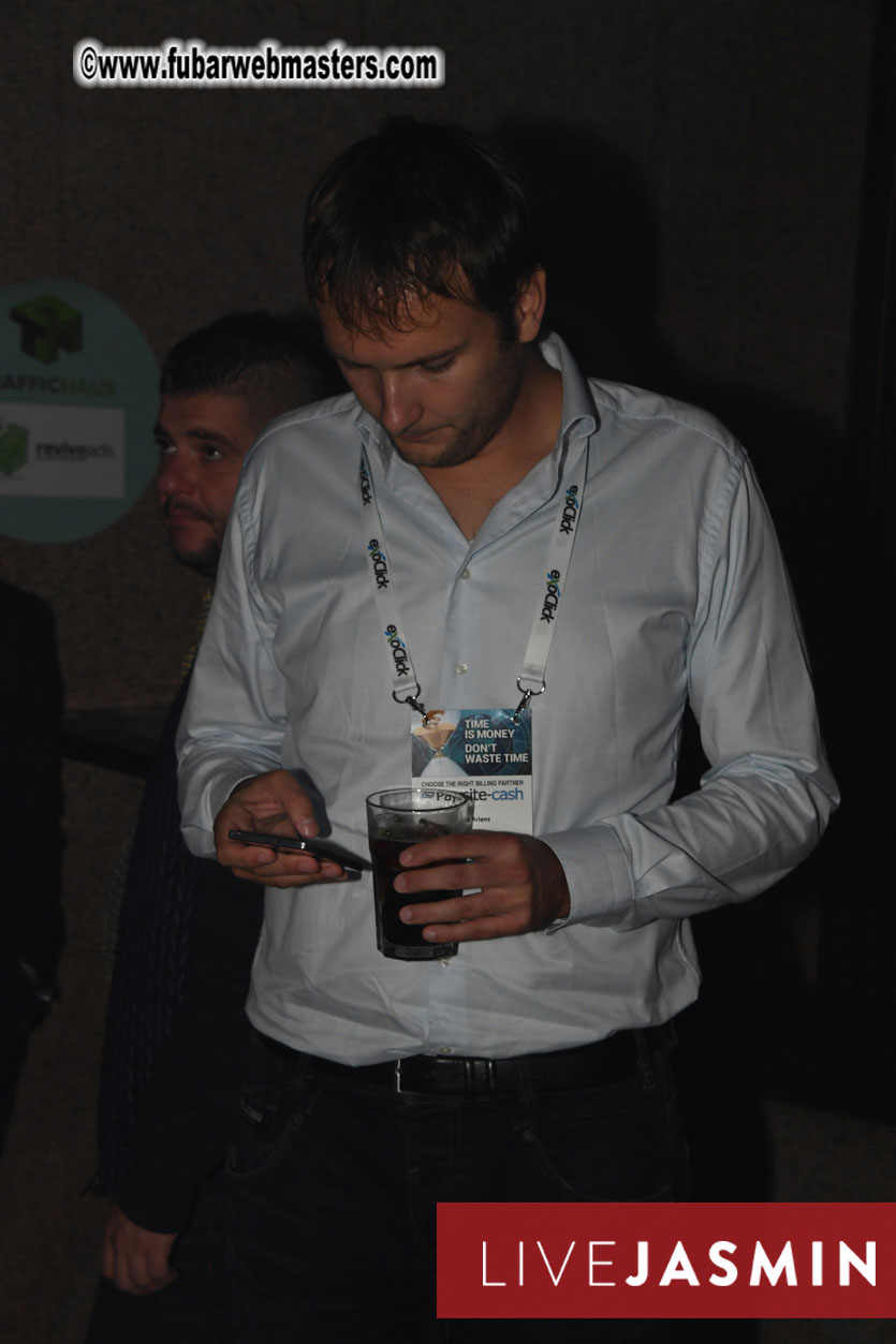 TrafficHaus and Reviveads Party