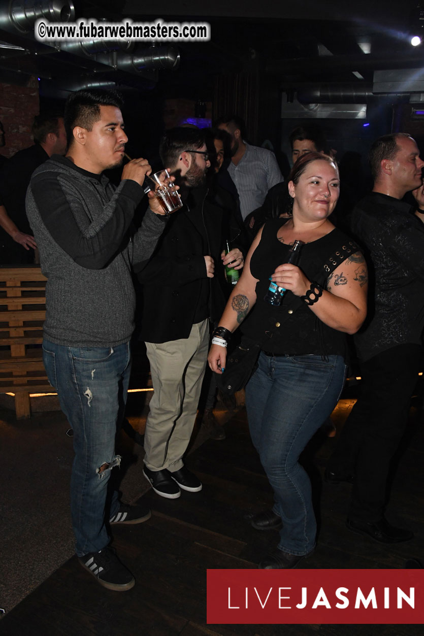 TrafficHaus and Reviveads Party