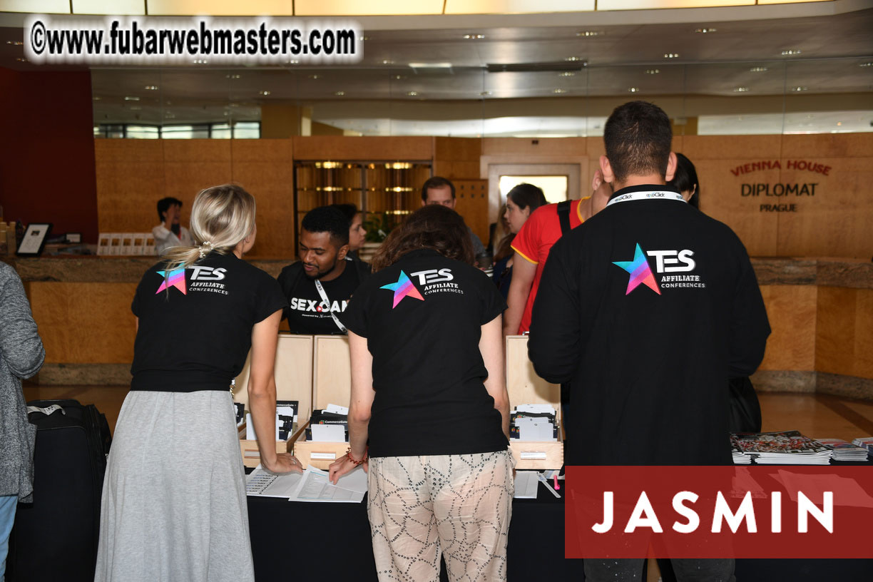 Registrations and Arrivals