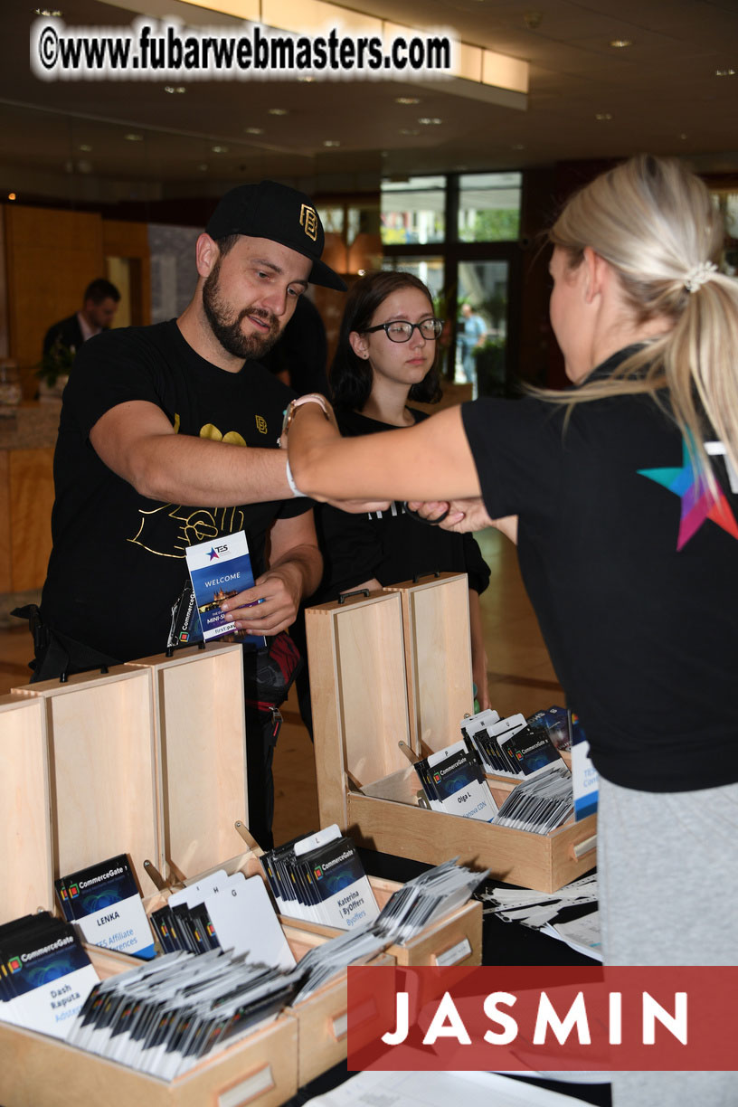 Registrations and Arrivals