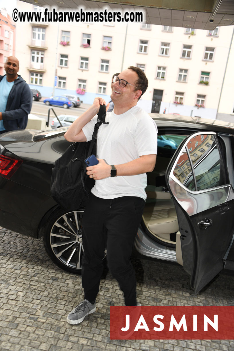 Registrations and Arrivals