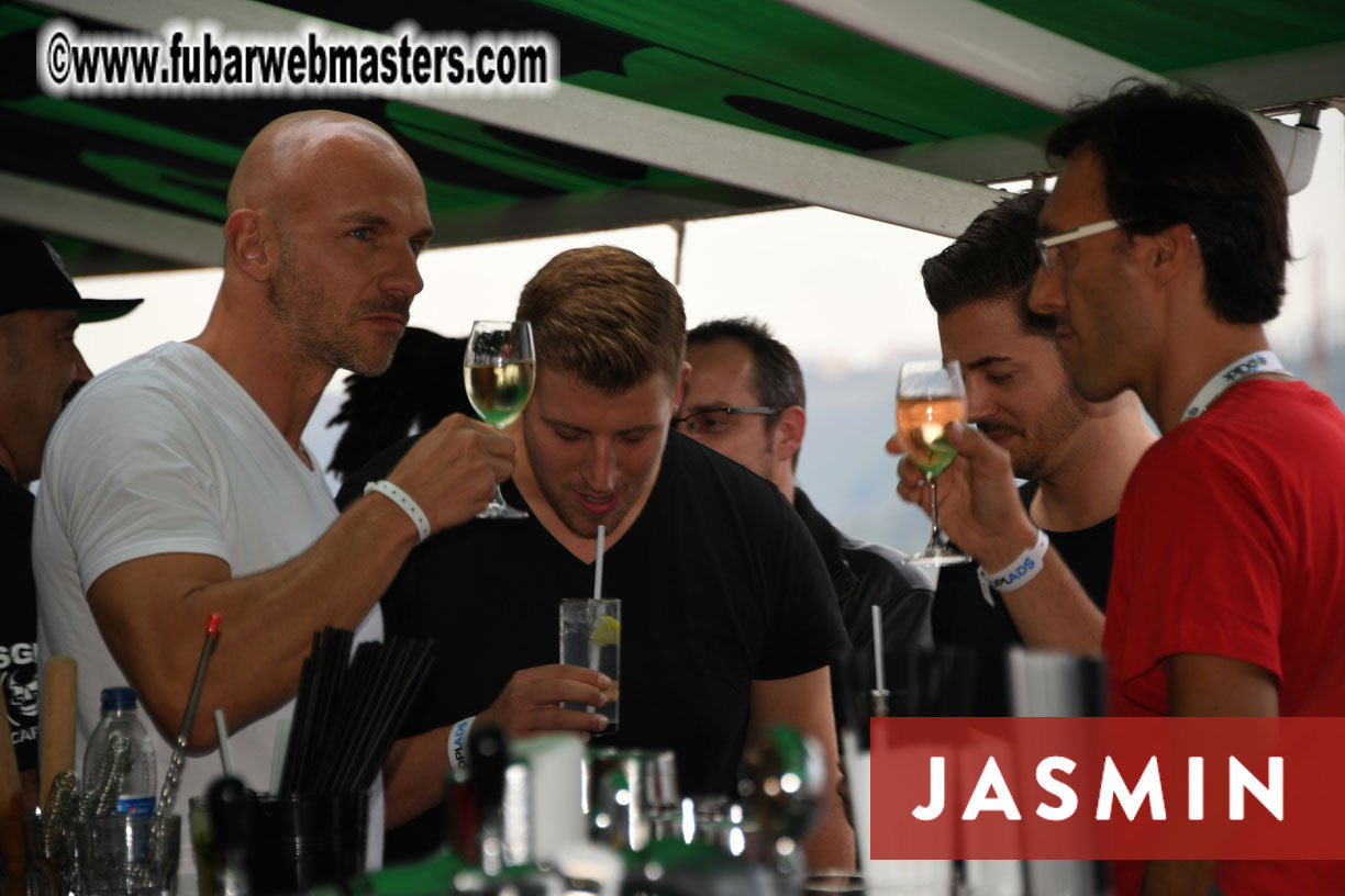 MojoCDN Early Bird Happy Hour