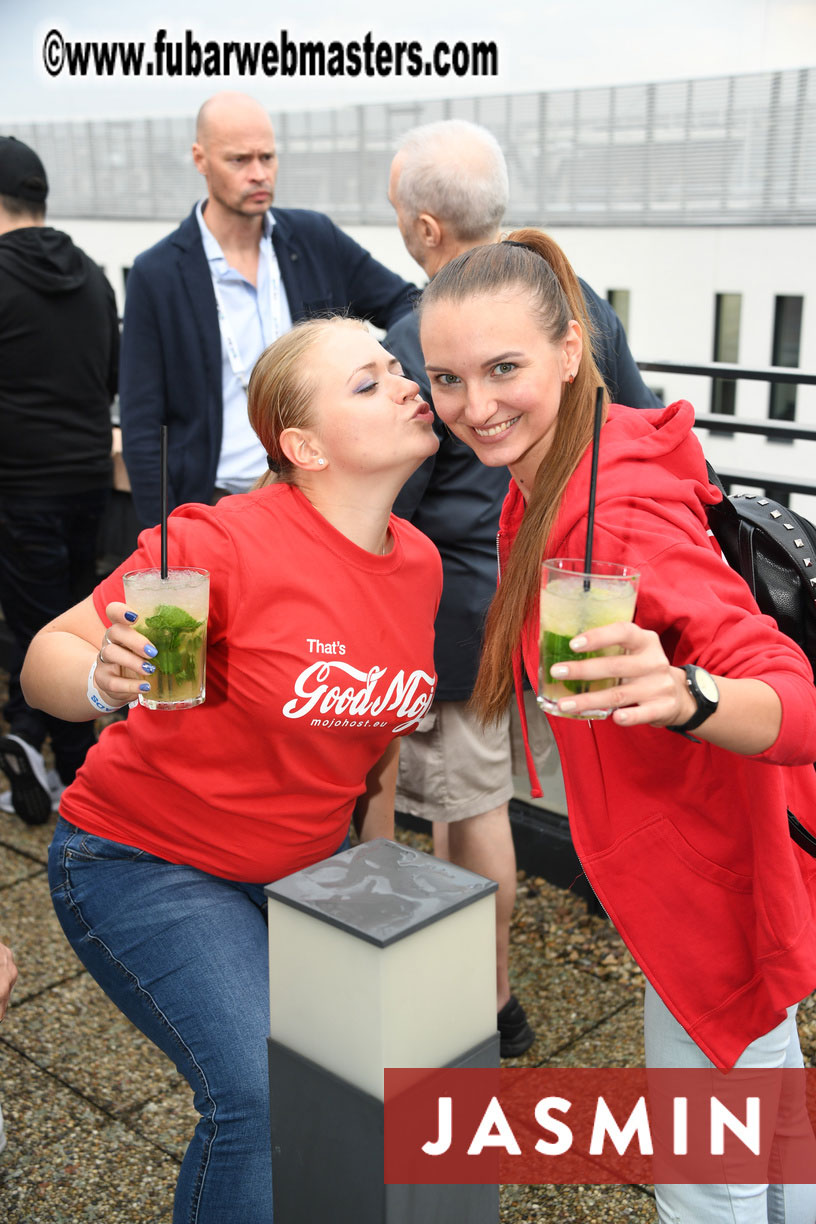 MojoCDN Early Bird Happy Hour