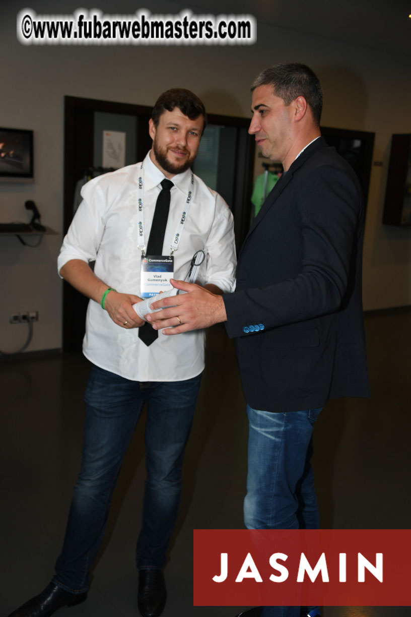 Commercegate Indoor Skydiving 