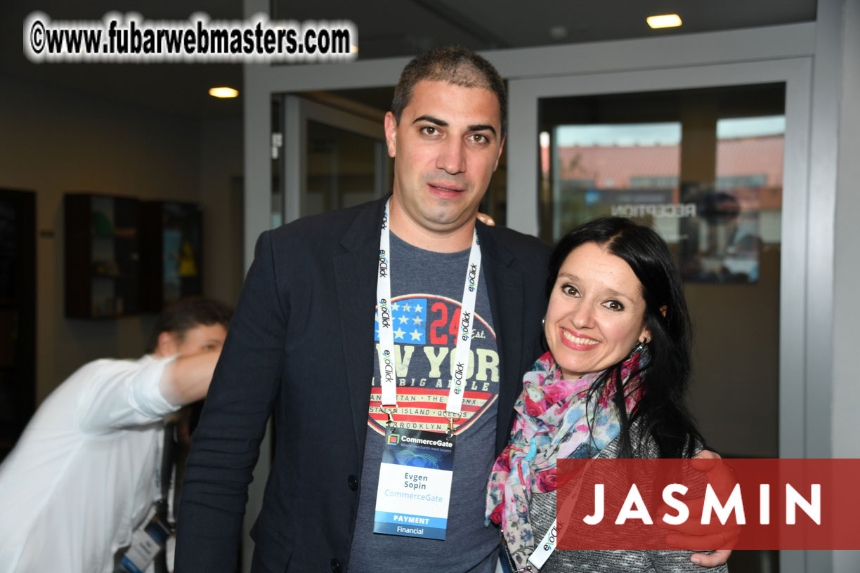 Commercegate Indoor Skydiving 