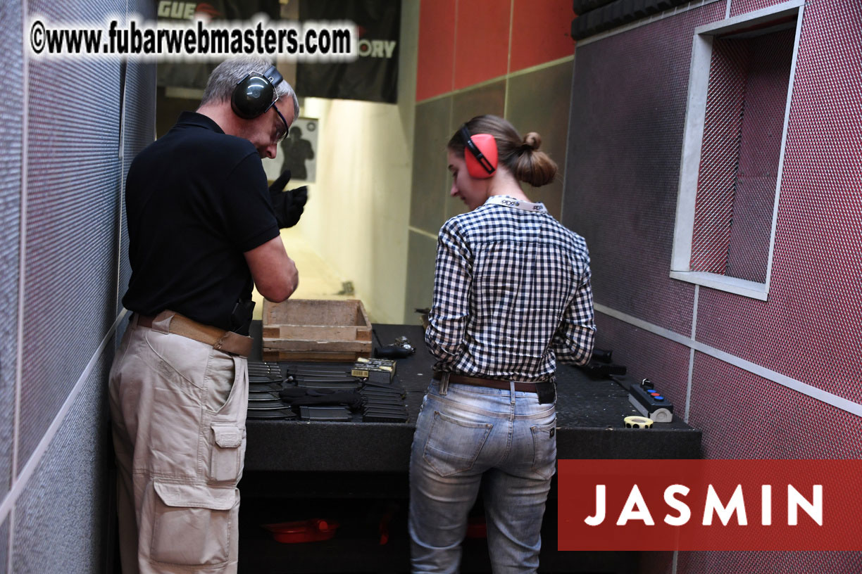  RoboMarkets Gun Shooting Range