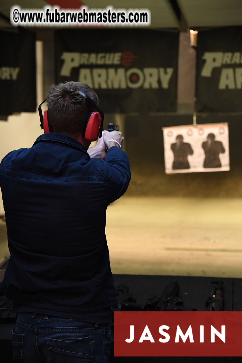  RoboMarkets Gun Shooting Range