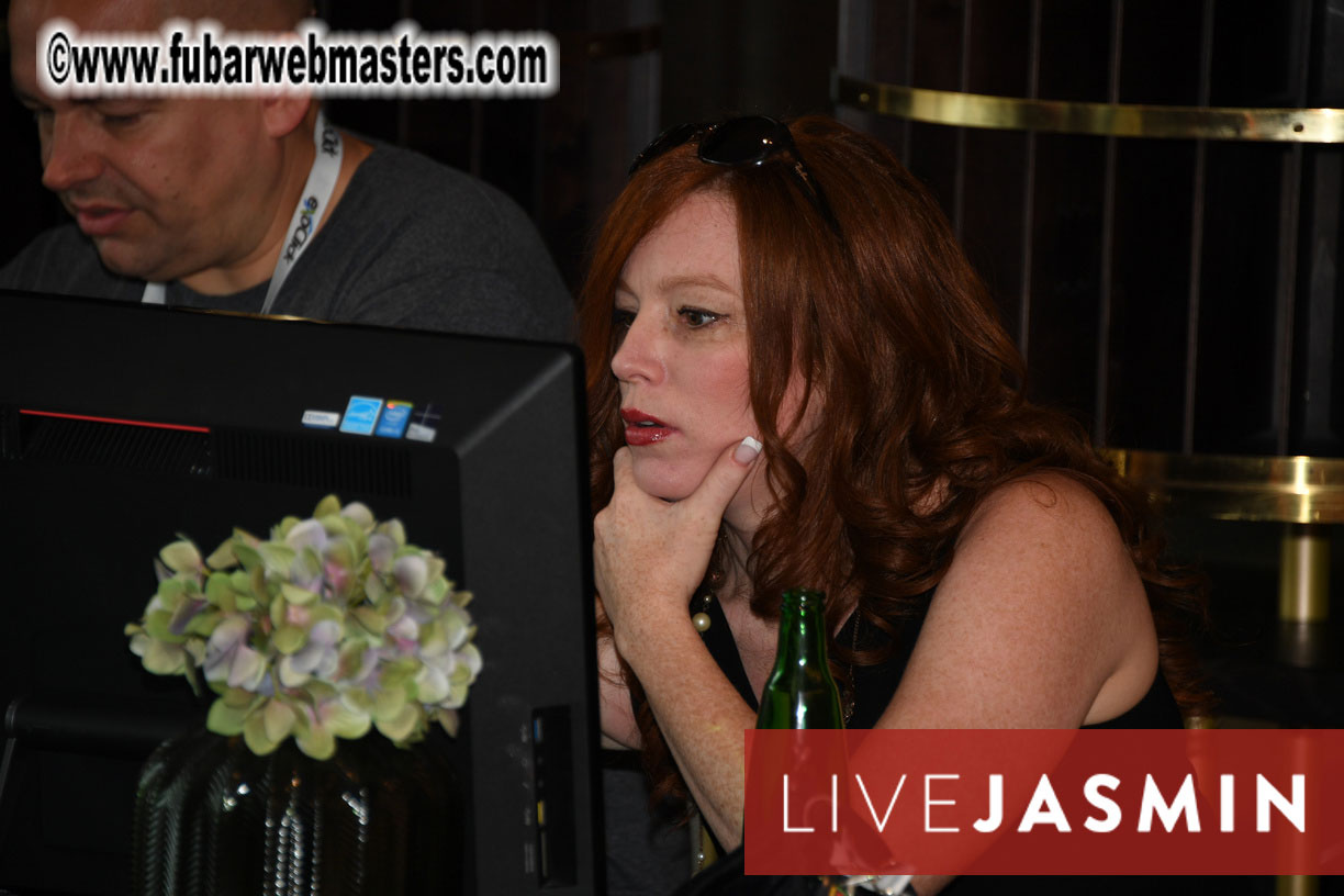 Arrivals on Mojo Coach from Berlin