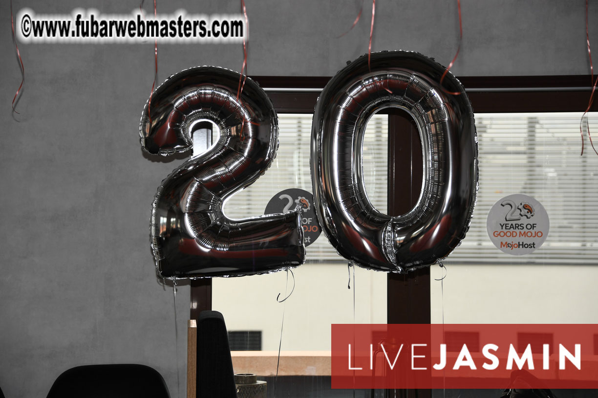 MojoCload Early Bird Happy Hour