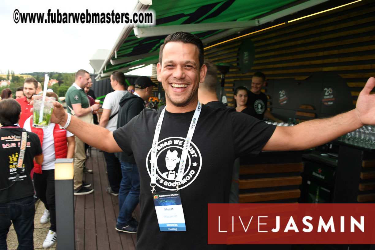 MojoCload Early Bird Happy Hour