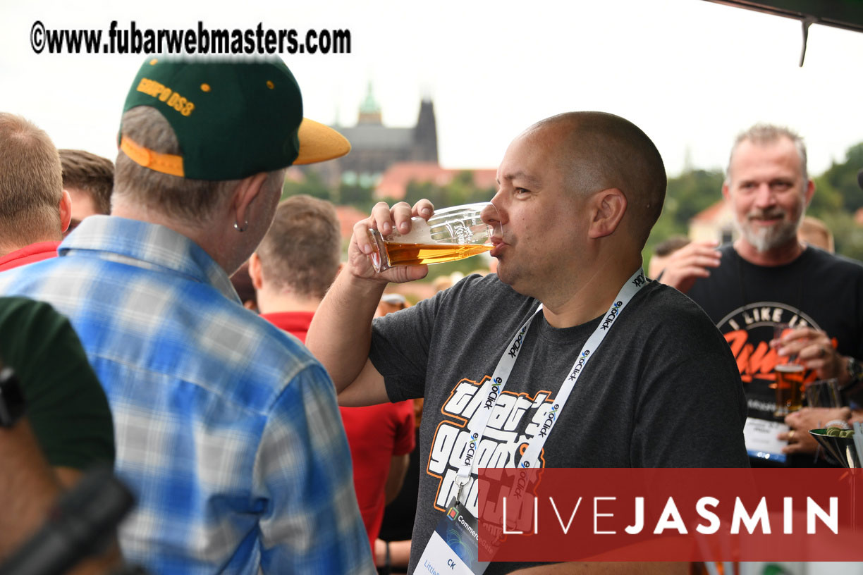 MojoCload Early Bird Happy Hour