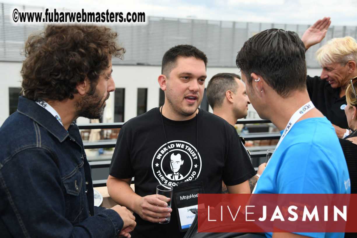 MojoCload Early Bird Happy Hour