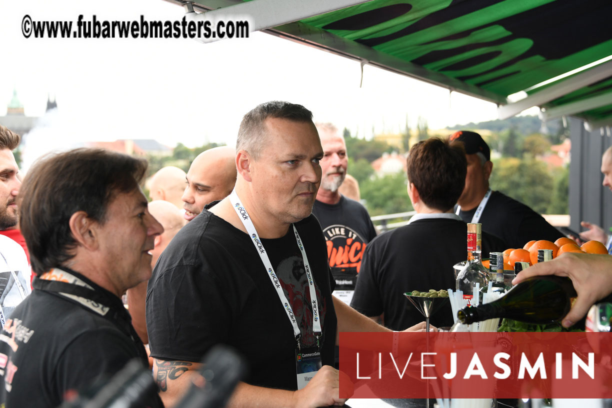 MojoCload Early Bird Happy Hour