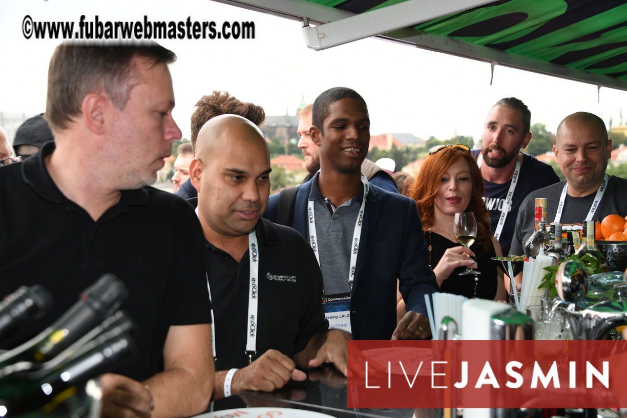 MojoCload Early Bird Happy Hour