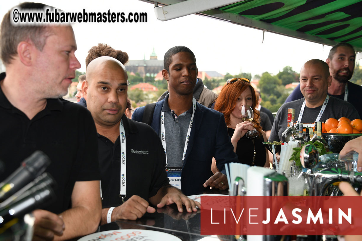 MojoCload Early Bird Happy Hour