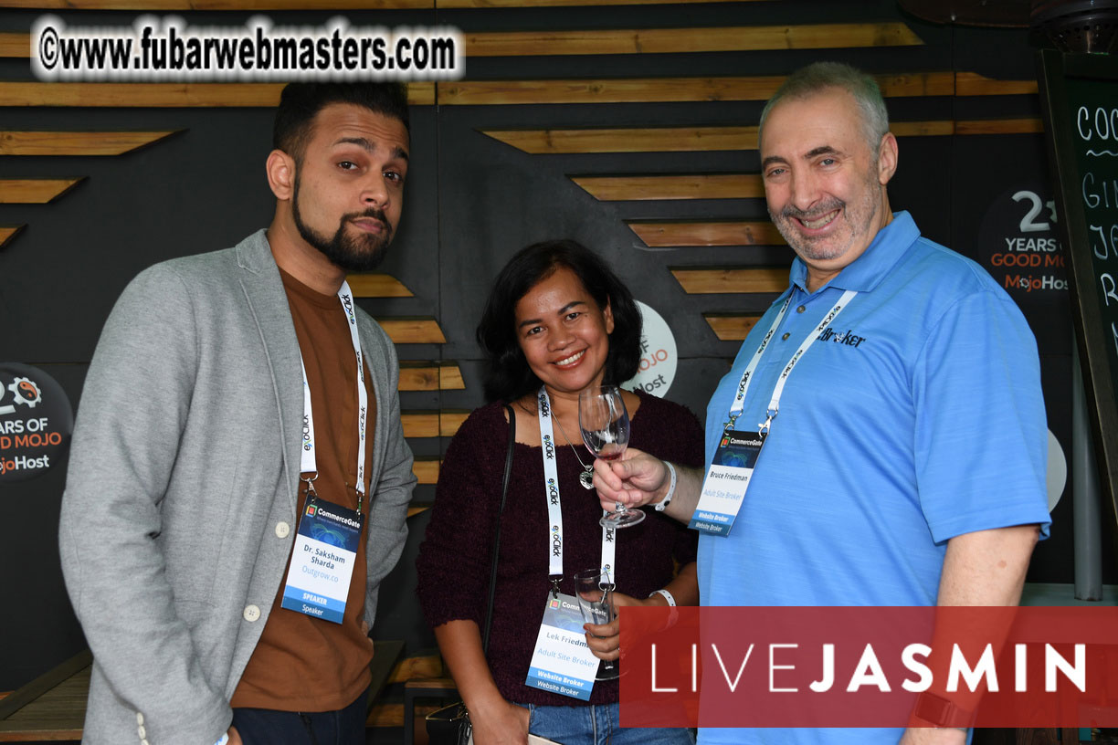 MojoCload Early Bird Happy Hour