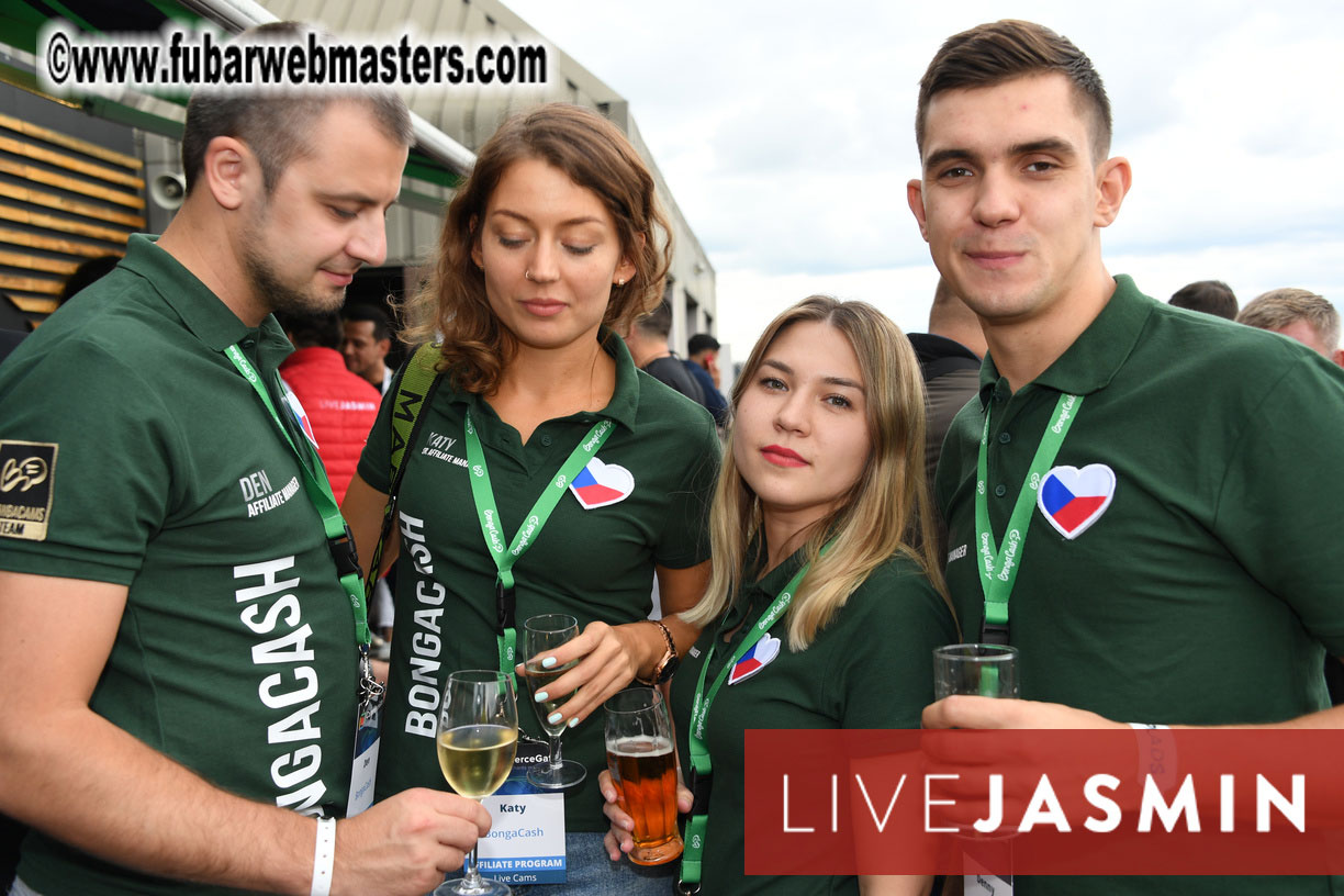 MojoCload Early Bird Happy Hour