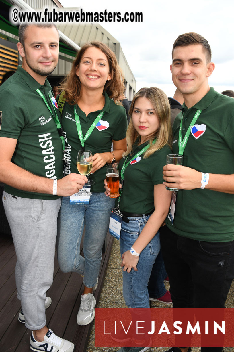 MojoCload Early Bird Happy Hour