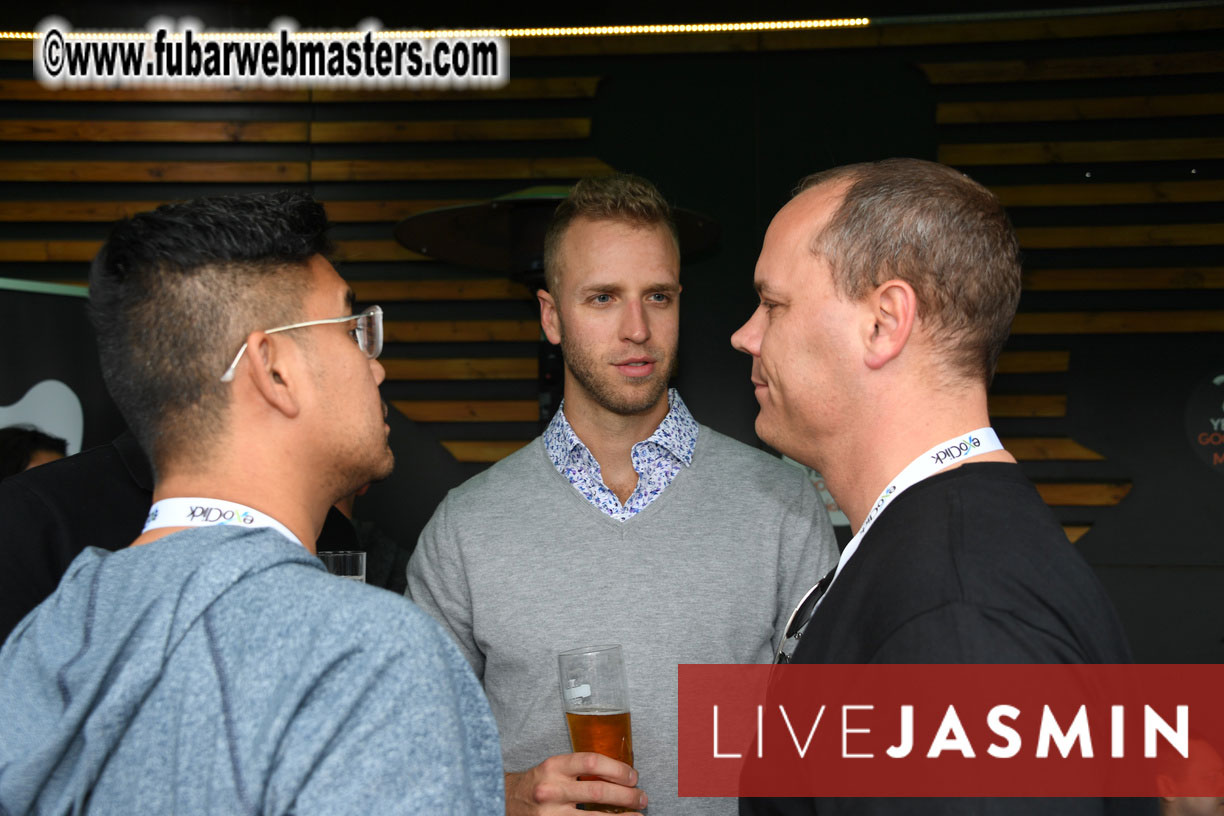 MojoCload Early Bird Happy Hour