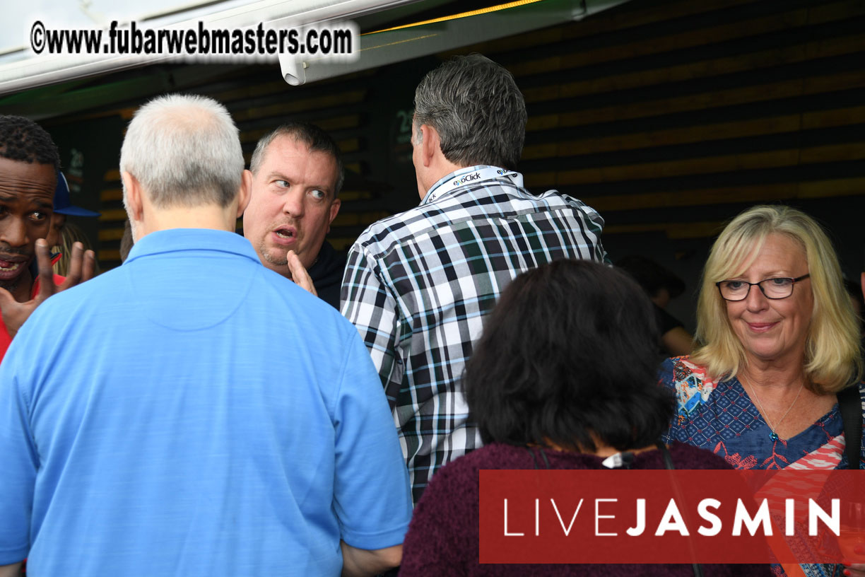 MojoCload Early Bird Happy Hour