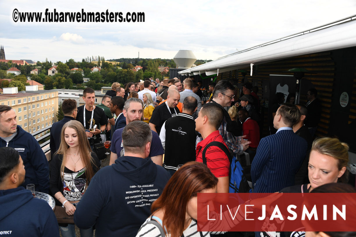 MojoCload Early Bird Happy Hour