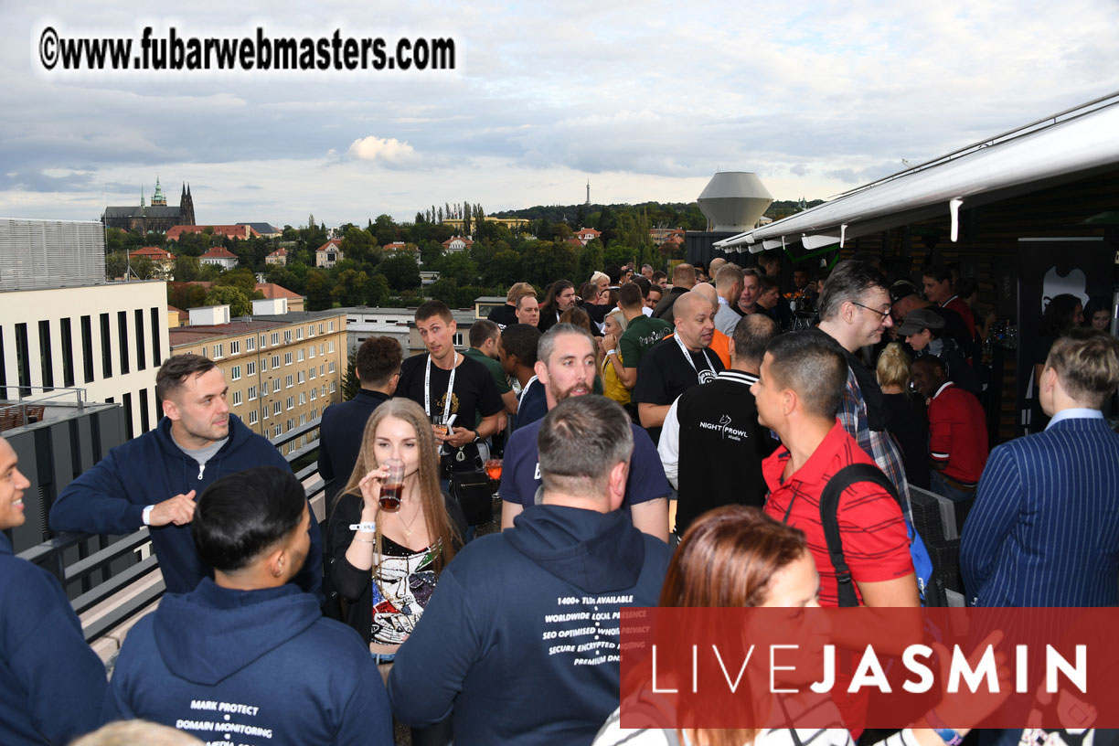 MojoCload Early Bird Happy Hour