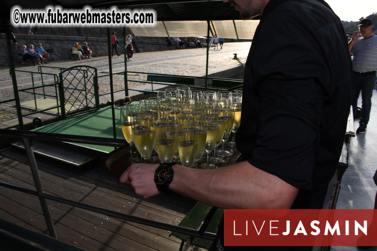 NewMediaServices - Flirt4Free River Cruise