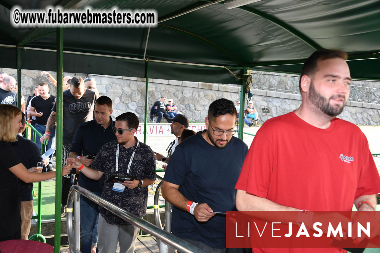 NewMediaServices - Flirt4Free River Cruise