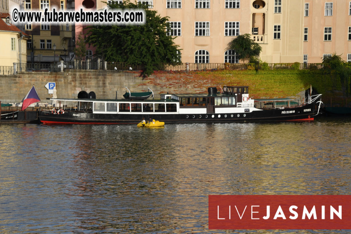 NewMediaServices - Flirt4Free River Cruise