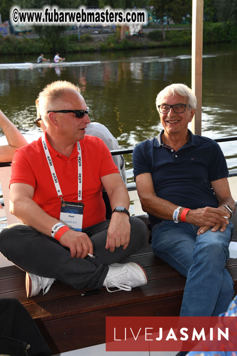 NewMediaServices - Flirt4Free River Cruise