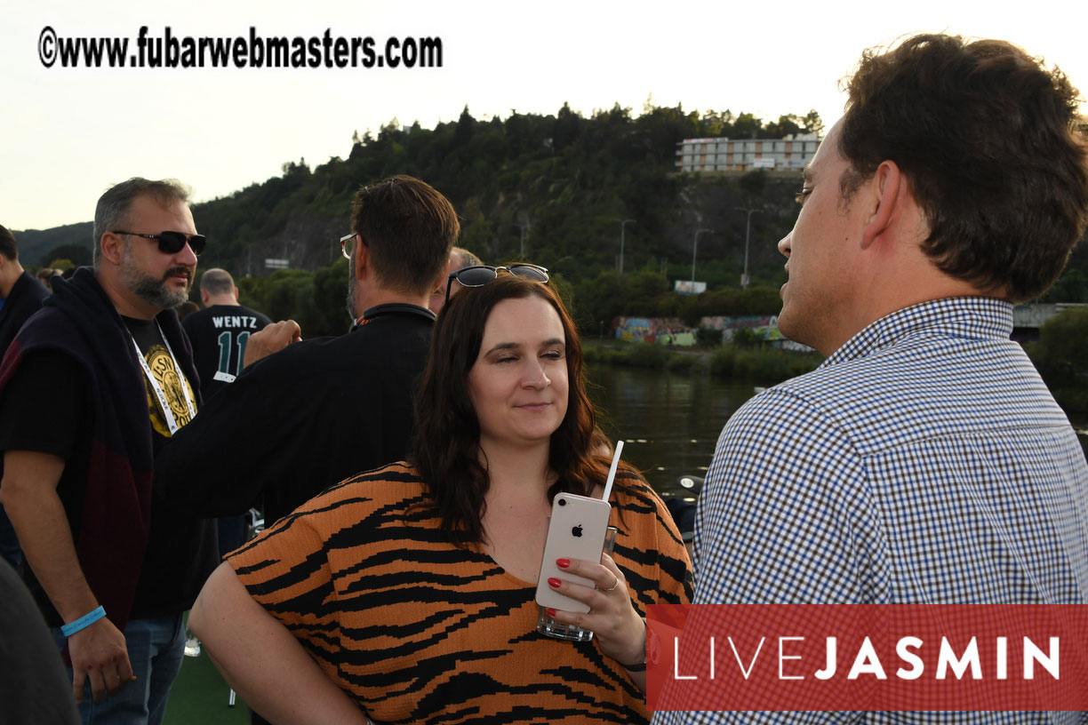 NewMediaServices - Flirt4Free River Cruise