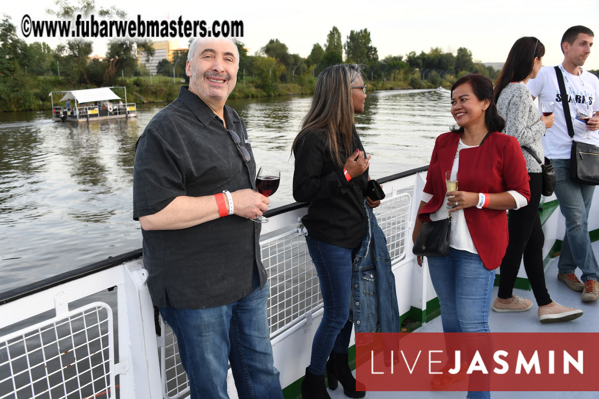 NewMediaServices - Flirt4Free River Cruise