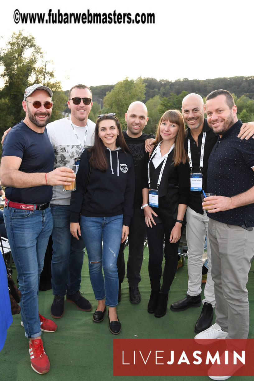 NewMediaServices - Flirt4Free River Cruise