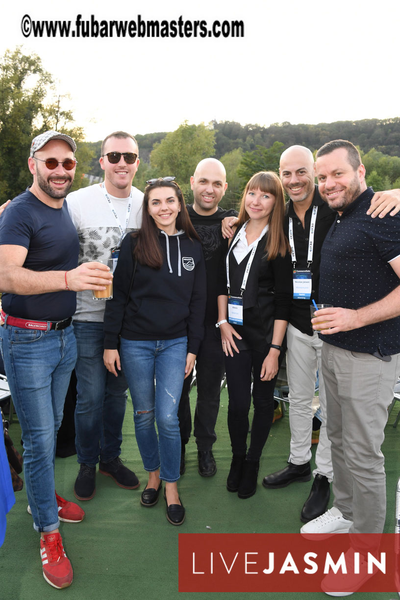 NewMediaServices - Flirt4Free River Cruise