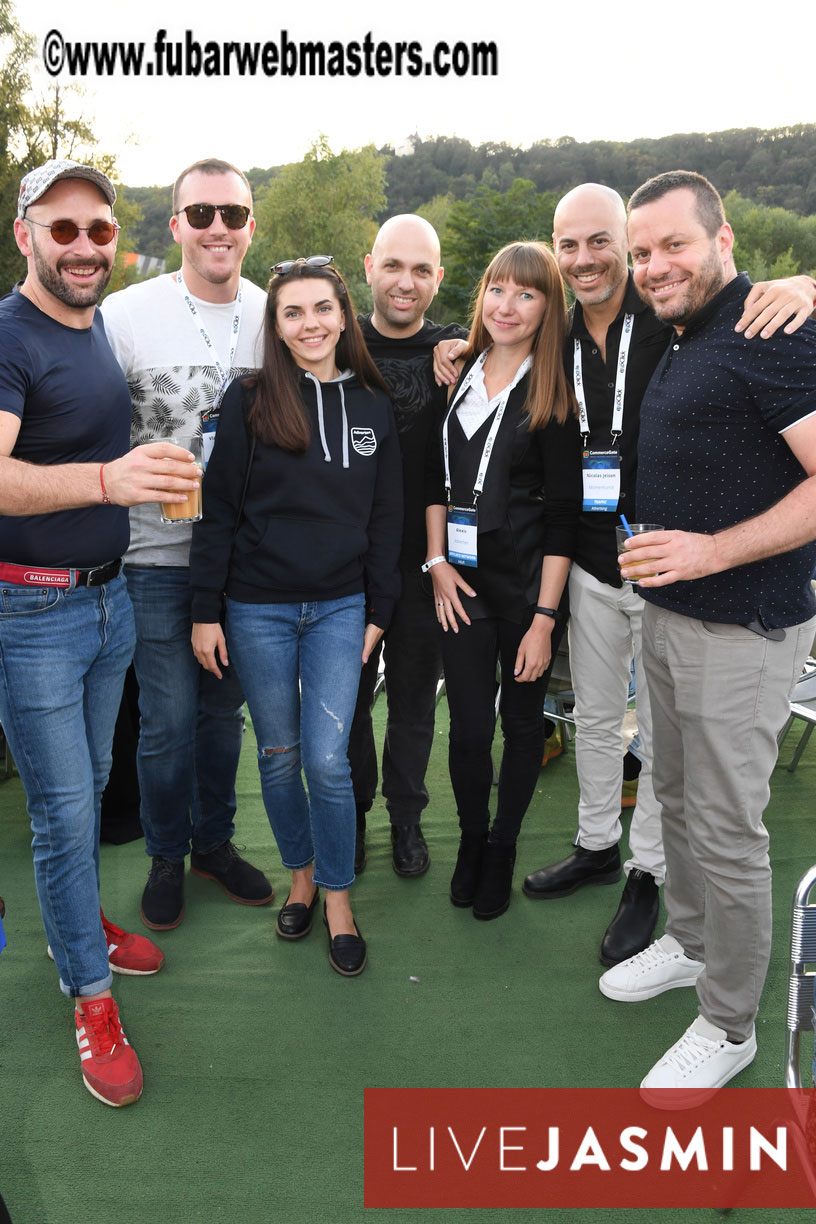 NewMediaServices - Flirt4Free River Cruise