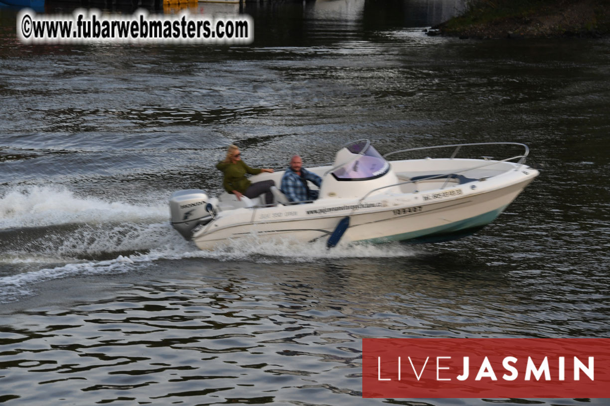 NewMediaServices - Flirt4Free River Cruise