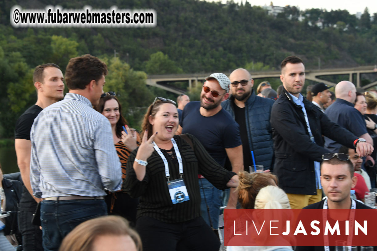 NewMediaServices - Flirt4Free River Cruise