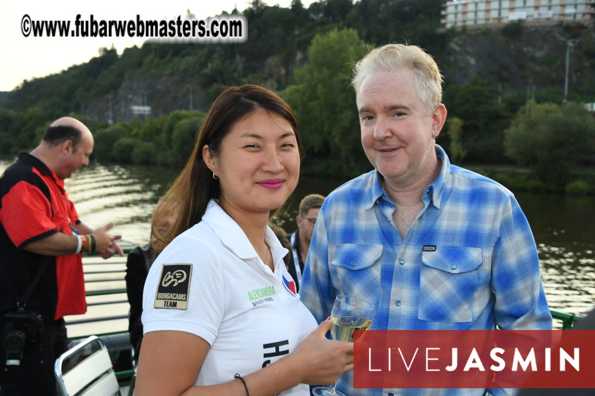 NewMediaServices - Flirt4Free River Cruise