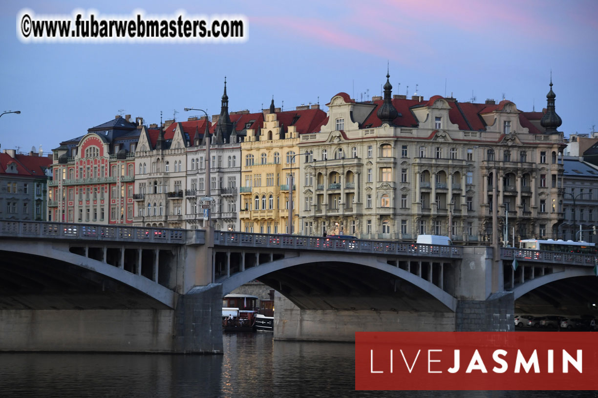 NewMediaServices - Flirt4Free River Cruise