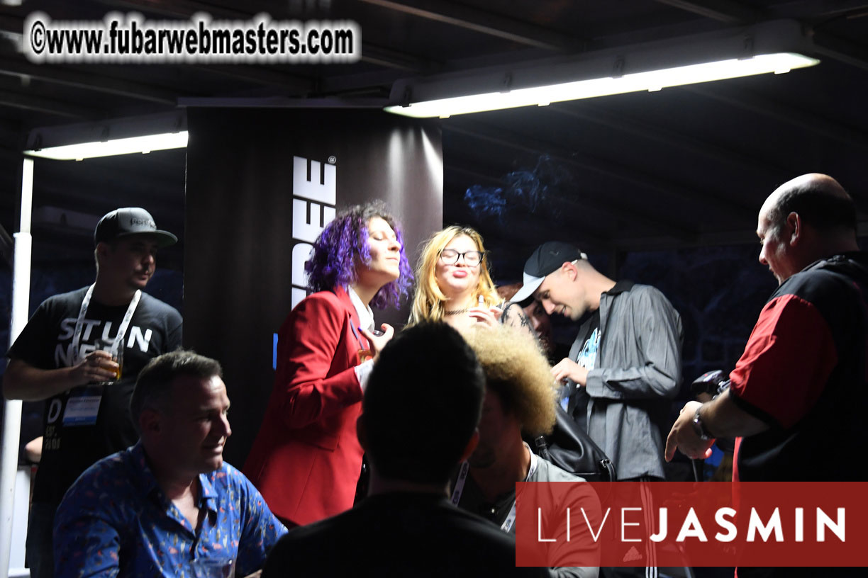 NewMediaServices - Flirt4Free River Cruise