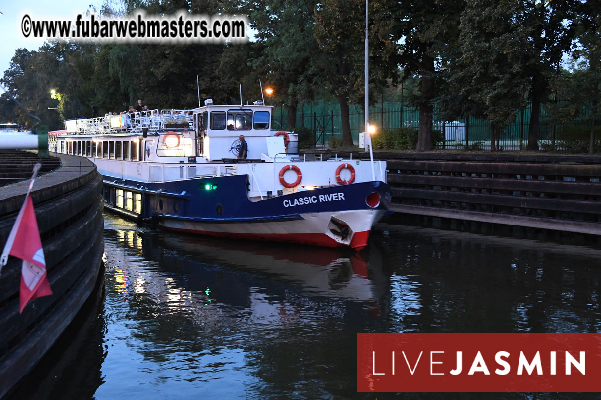 NewMediaServices - Flirt4Free River Cruise