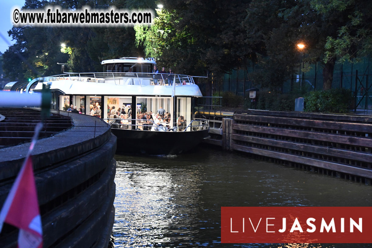 NewMediaServices - Flirt4Free River Cruise