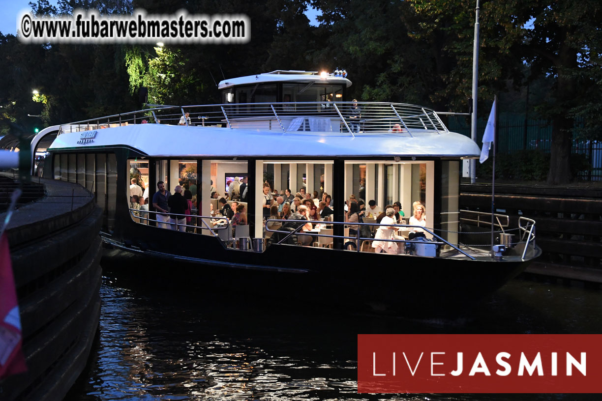 NewMediaServices - Flirt4Free River Cruise