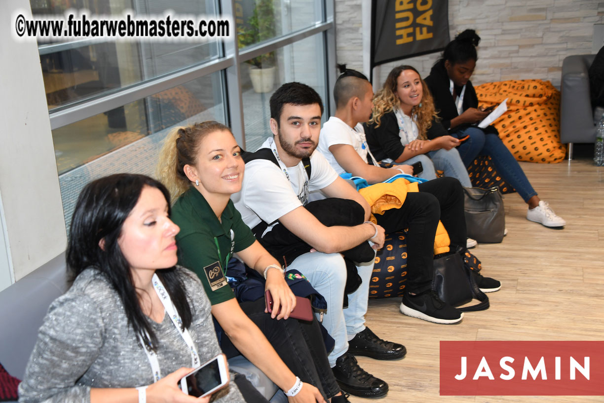 Commercegate Indoor Skydiving