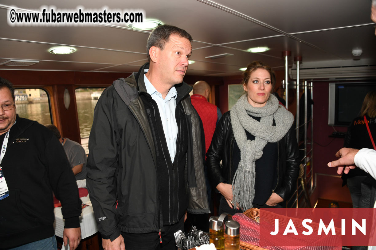 SMS Cams/Flirt4Free River Cruise