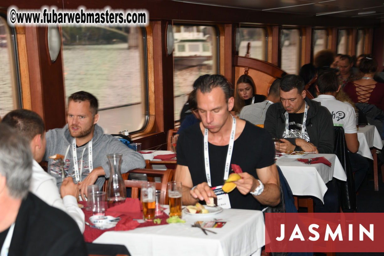 SMS Cams/Flirt4Free River Cruise