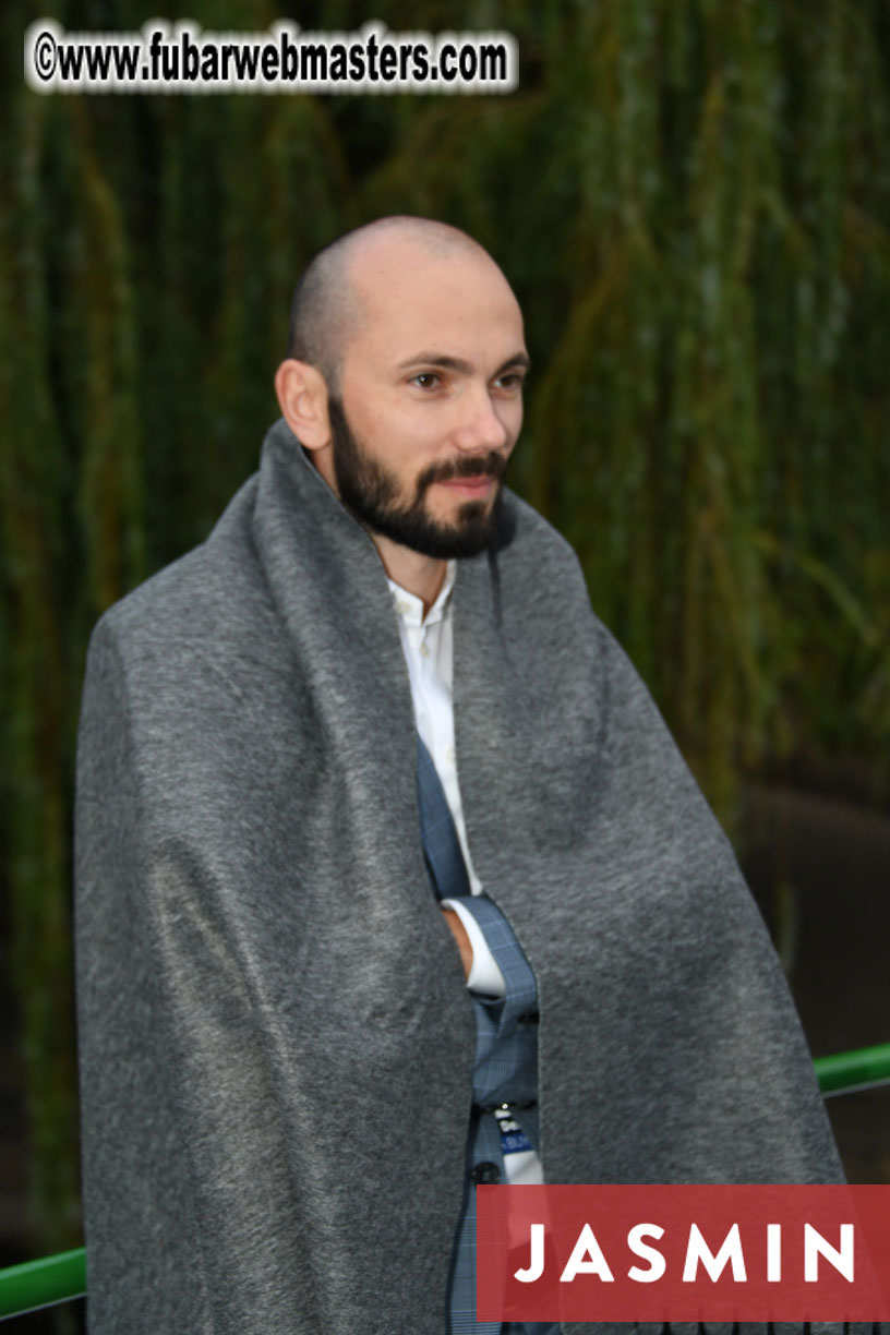 SMS Cams/Flirt4Free River Cruise