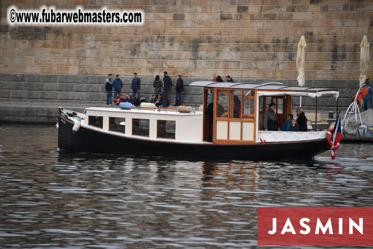 SMS Cams/Flirt4Free River Cruise