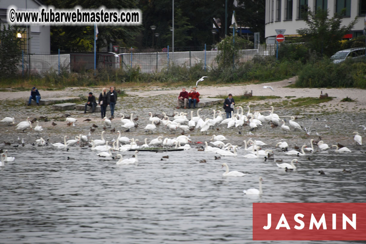 SMS Cams/Flirt4Free River Cruise