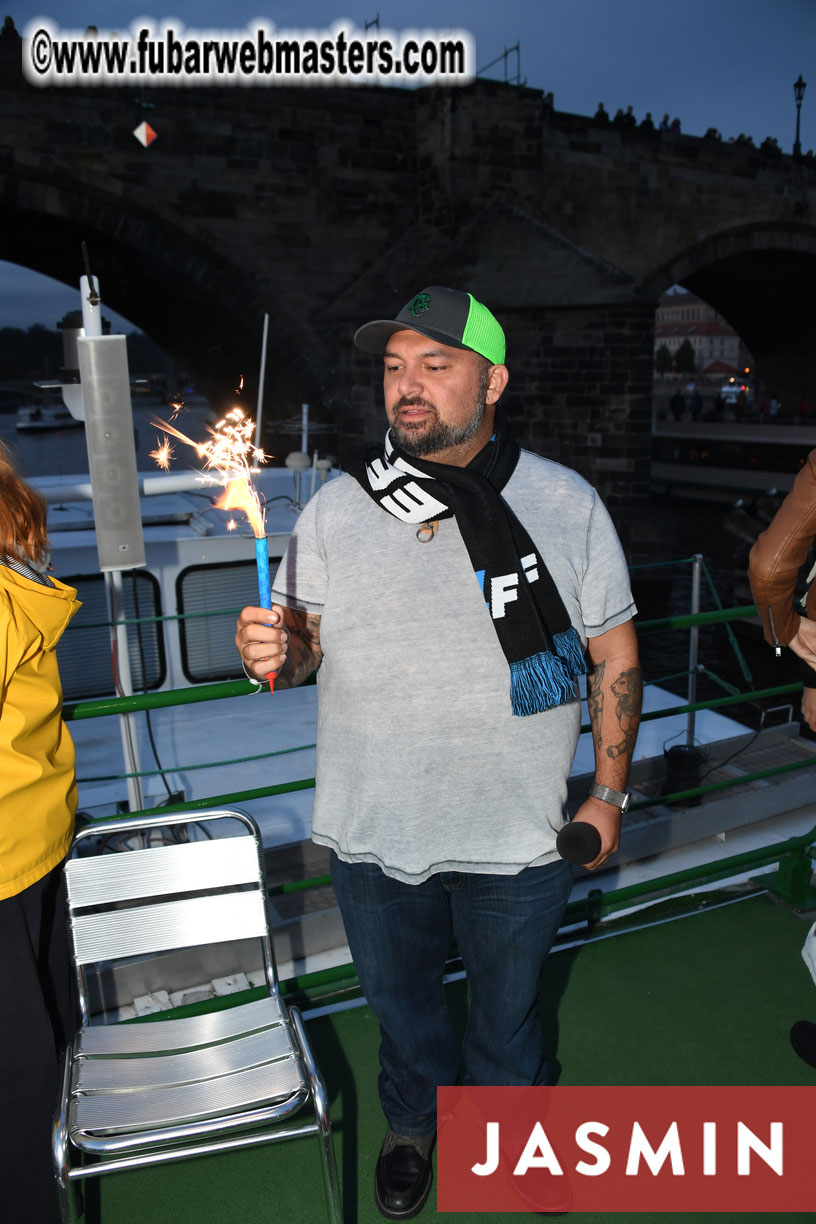 SMS Cams/Flirt4Free River Cruise